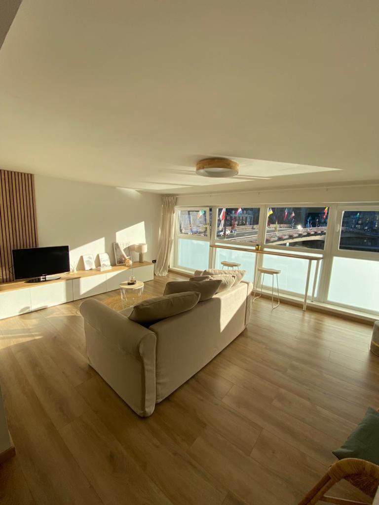 Appartement L'Essentiel à Dinant Extérieur photo